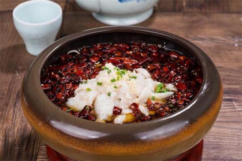 群主请客酸菜鱼